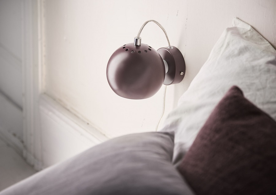 Изображение товара Лампа настенная Ball, Ø12 см, хром в глянце, серый шнур