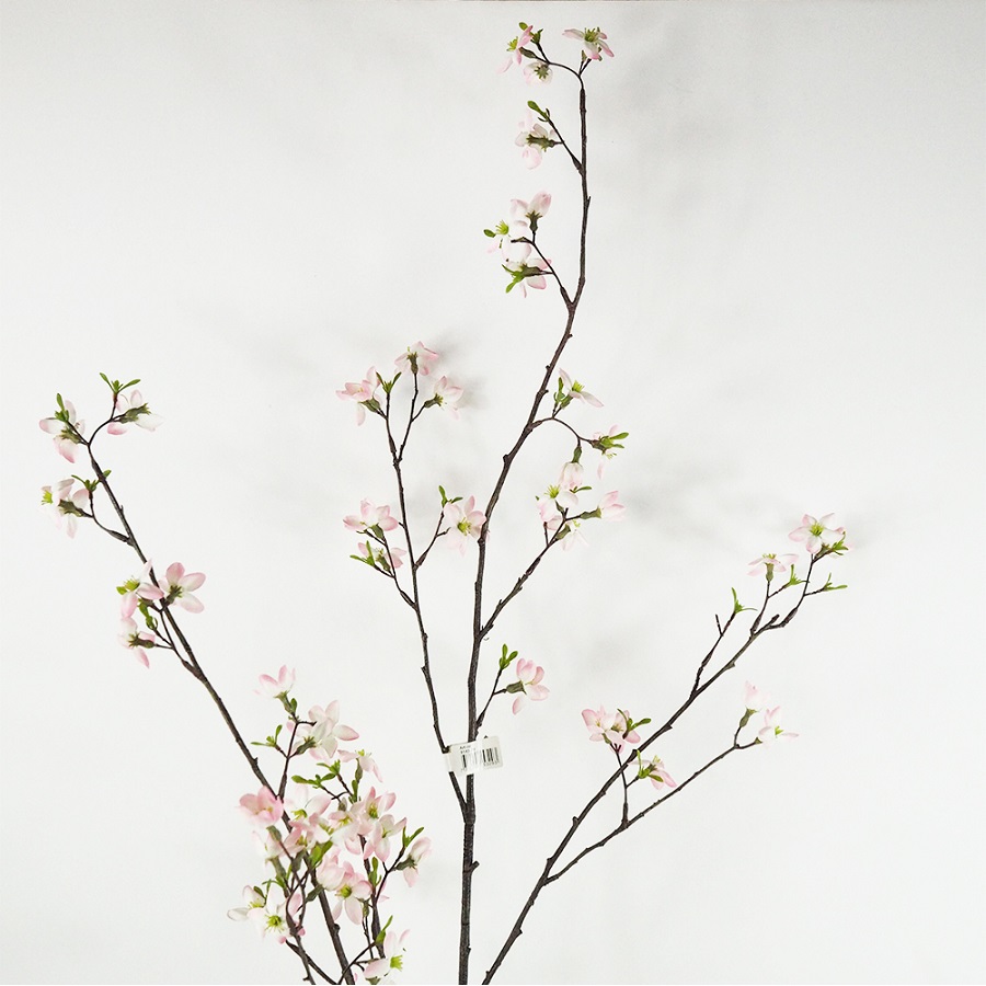 Изображение товара Цветущая вишня искуственнная длинная ветка 140 см