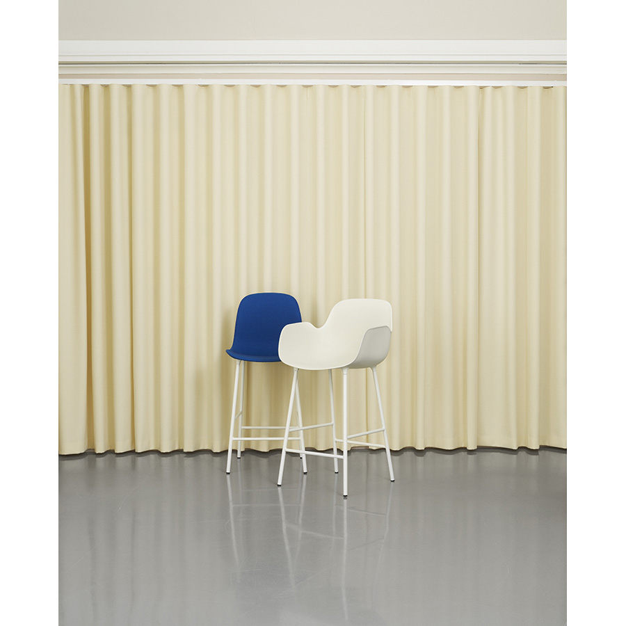 Изображение товара Кресло полубарное Form, белое