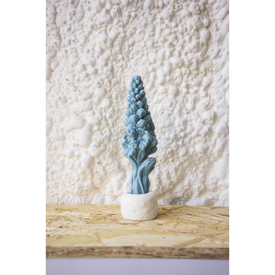 Изображение товара Свеча ароматическая Цветок, 16 см, голубая