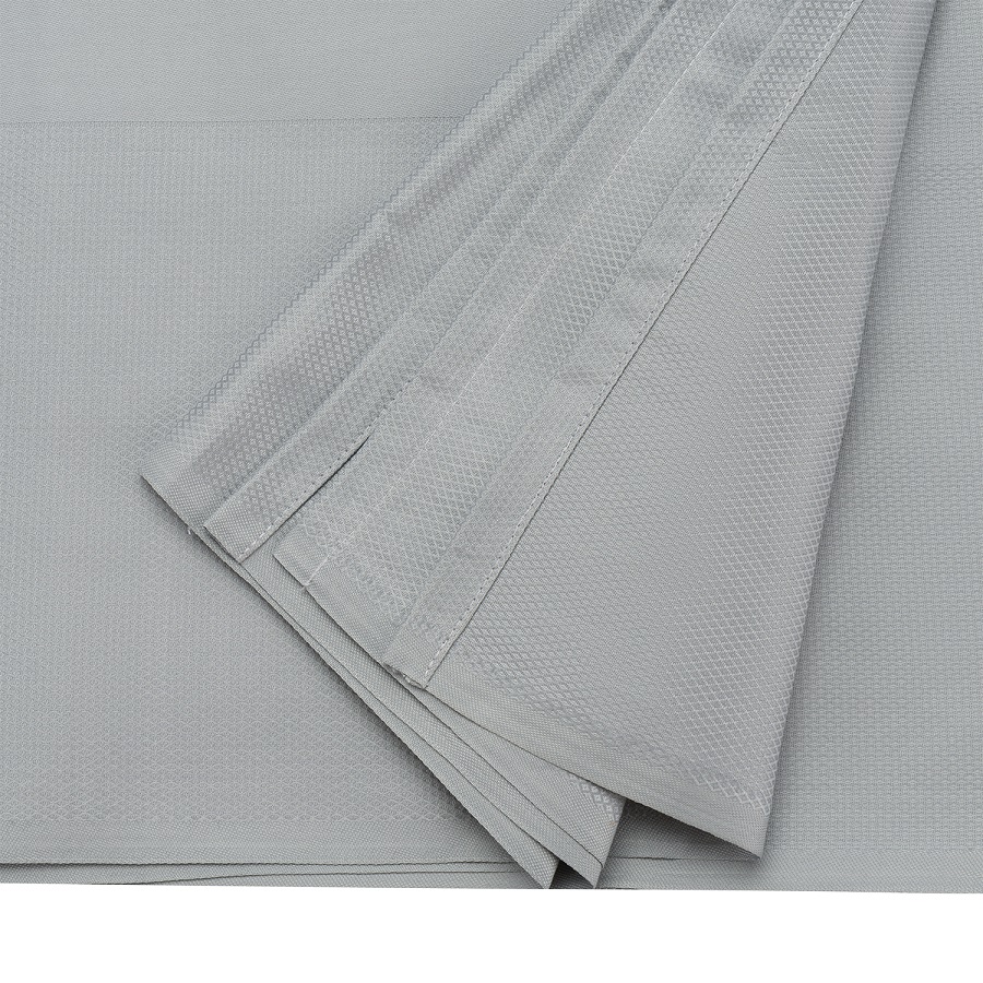 Изображение товара Скатерть классическая серого цвета из хлопка из коллекции Essential, 180х180 см