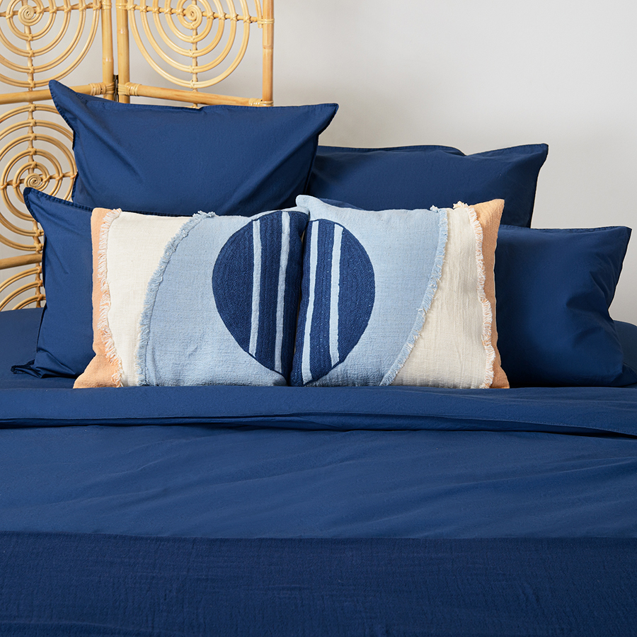 Изображение товара Чехол на подушку с геометрическим принтом и бахромой из коллекции Ethnic, 45х45 см