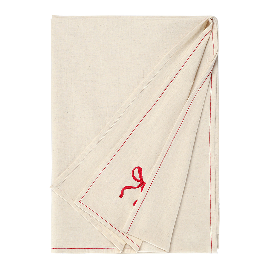 Изображение товара Скатерть Fancy Bows бежевого цвета из коллекции Essential, 180х240 см