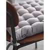 Изображение товара Подушка на стул из хлопка серого цвета из коллекции Essential, 40х40 см