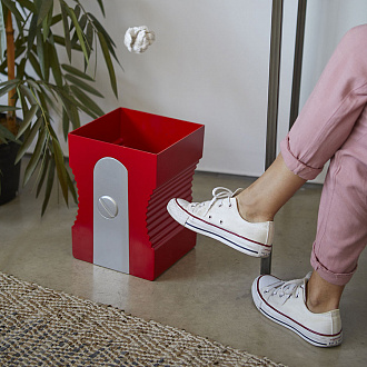 Изображение товара Корзина для бумаг Sharpener, красная