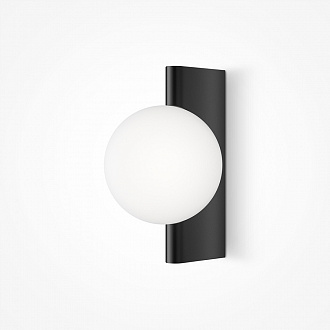 Изображение товара Светильник настенный Modern, Avant-garde, 1 лампа, 18х21,5х30 см, черный матовый