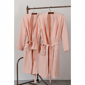Изображение товара Халат из умягченного льна розово-пудрового цвета из коллекции Essential, размер M