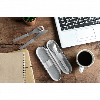 Изображение товара Набор из 3 столовых приборов в футляре MB Slim Nest, grey