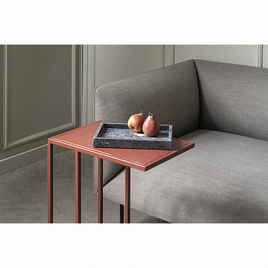 картинка Столик приставной Aksen, 46х30,5 см, красный от магазина Одежда+