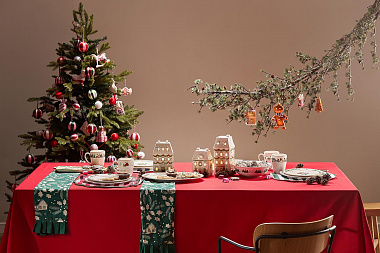 Салфетка под приборы Trendy Christmas зеленого цвета из коллекции New Year Essential, Ø40 см, анонс элемента
