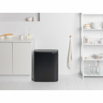 Изображение товара Бак для мусора Brabantia, Bo, Touch Bin, 60 л, черный матовый