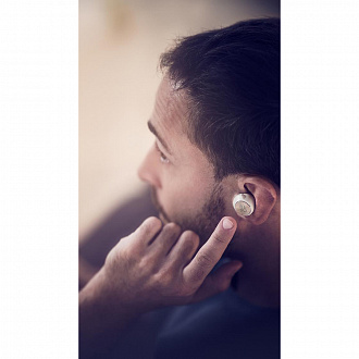 Изображение товара Наушники беспроводные BeoPlay EQ, бежевые