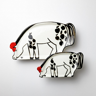 картинка Блюдце Лошадь в яблоках 19х10 см от магазина Одежда+