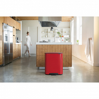 Изображение товара Бак для мусора Brabantia, Bo, Pedal Bin, 2х30 л, пламенно-красный