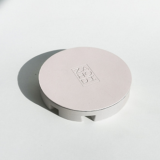 Изображение товара Подставка с беспроводной зарядкой для телефона Shaiba charge, Ø12 см, ясень беленый/бледно-розовая