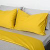 Изображение товара Комплект постельного белья полутораспальный из сатина горчичного цвета из коллекции Essential
