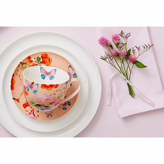 Изображение товара Чашка с блюдцем Камелии на розовом, 400 мл